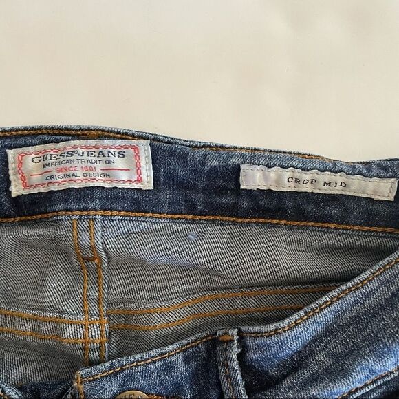 VINTAGE Early 90s Guess Crop Mid Jeans Size 26 - Picture 6 of 9